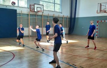 TURNIEJ PIŁKI SIATKOWEJ CHŁOPC&Oacute;W I DZIEWCZĄT