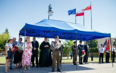 Uroczystości patriotyczne w Dąbr&oacute;wce - 15.08.2023 r. 23