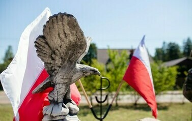 Uroczystości patriotyczne w Dąbr&oacute;wce - 15.08.2023 r. 27