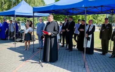 Uroczystości patriotyczne w Dąbr&oacute;wce - 15.08.2023 r. 35