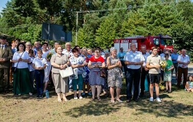 Uroczystości patriotyczne w Dąbr&oacute;wce - 15.08.2023 r. 41