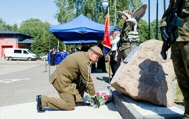 Uroczystości patriotyczne w Dąbr&oacute;wce - 15.08.2023 r. 97