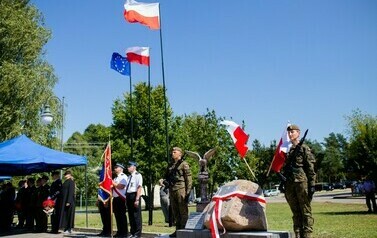 Uroczystości patriotyczne w Dąbr&oacute;wce - 15.08.2023 r. 100