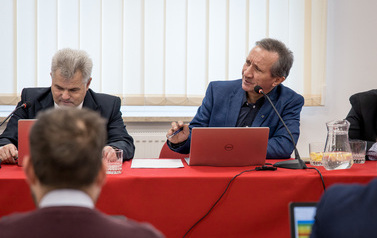 Młodzież ze Szkoły Podstawowej w Lelisie na Sesji Rady Gminy