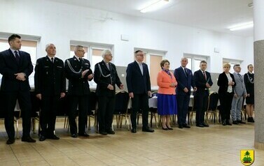 Uroczyste przekazanie samochodu dla OSP Łęg Przedmiejski