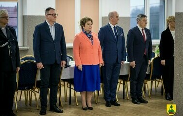 Uroczyste przekazanie samochodu dla OSP Łęg Przedmiejski