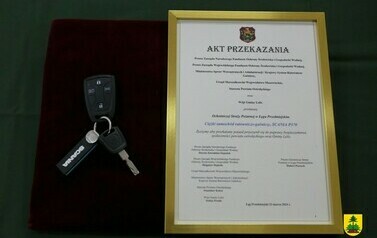 Uroczyste przekazanie samochodu dla OSP Łęg Przedmiejski