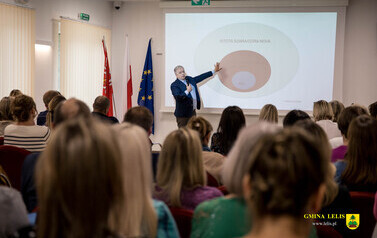Konferencja &quot;To nie jego wina - on nie chciał, zgłaszać czy milczeć?&quot; - 22.10.2025 r. 8