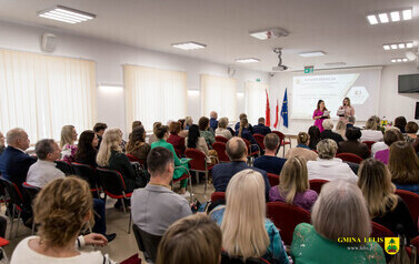 Konferencja &quot;To nie jego wina - on nie chciał, zgłaszać czy milczeć?&quot; - 22.10.2025 r. 12