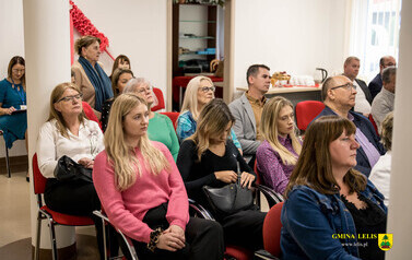 Konferencja &quot;To nie jego wina - on nie chciał, zgłaszać czy milczeć?&quot; - 22.10.2025 r. 14
