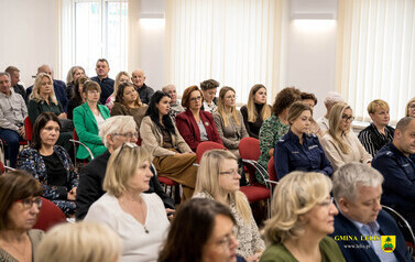 Konferencja &quot;To nie jego wina - on nie chciał, zgłaszać czy milczeć?&quot; - 22.10.2025 r. 17
