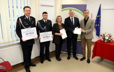 Dofinansowanie dla gminy Lelis i lokalnych jednostek OSP 10