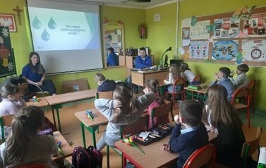 AKTYWNI BŁĘKITNI