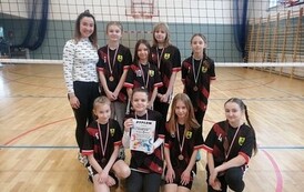 ZAWODY - PIŁKA SIATKOWA DZIEWCZĄT KLAS IV-VI