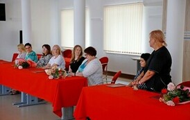 Spotkanie z nauczycielami i dyrektorami szk&oacute;ł