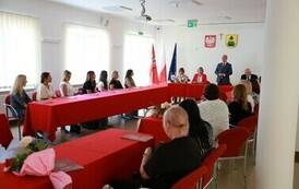 Spotkanie z nauczycielami i dyrektorami szk&oacute;ł