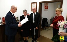 100-NE URODZINY MIESZKANKI GMINY LELIS