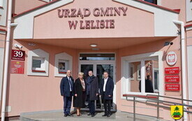 Galeria aktualności Wicemarszałek Wiesław Raboszuk z wizytą w Gminie Lelis: Wsparcie z Mazowsza realnie zmienia naszą okolicę 1