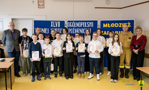 Zdjęcie do Eliminacje gminne XLVII Og&oacute;lnopolskiego Turnieju Wiedzy Pożarniczej &bdquo;MŁODZIEŻ ZAPOBIEGA POŻAROM&rdquo; w Lelisie